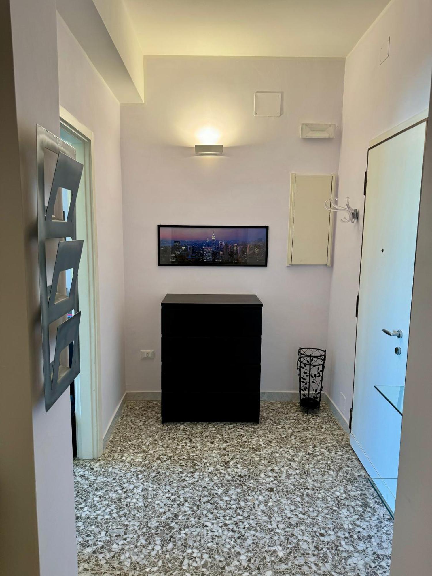 4 Balconi House- Appartamento Moderno A Lecce Exterior foto